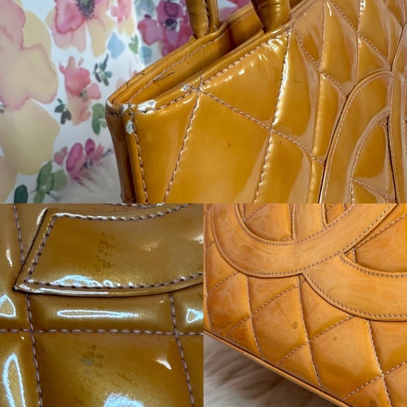 💯Authentic Chanel Medallion PM Size🍀 - Picture 9 of 17